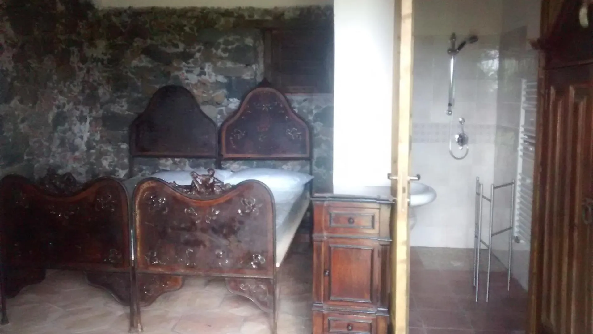 Farm stay Agriturismo La Caraffara Sull' Etna Puntalazzo Italy