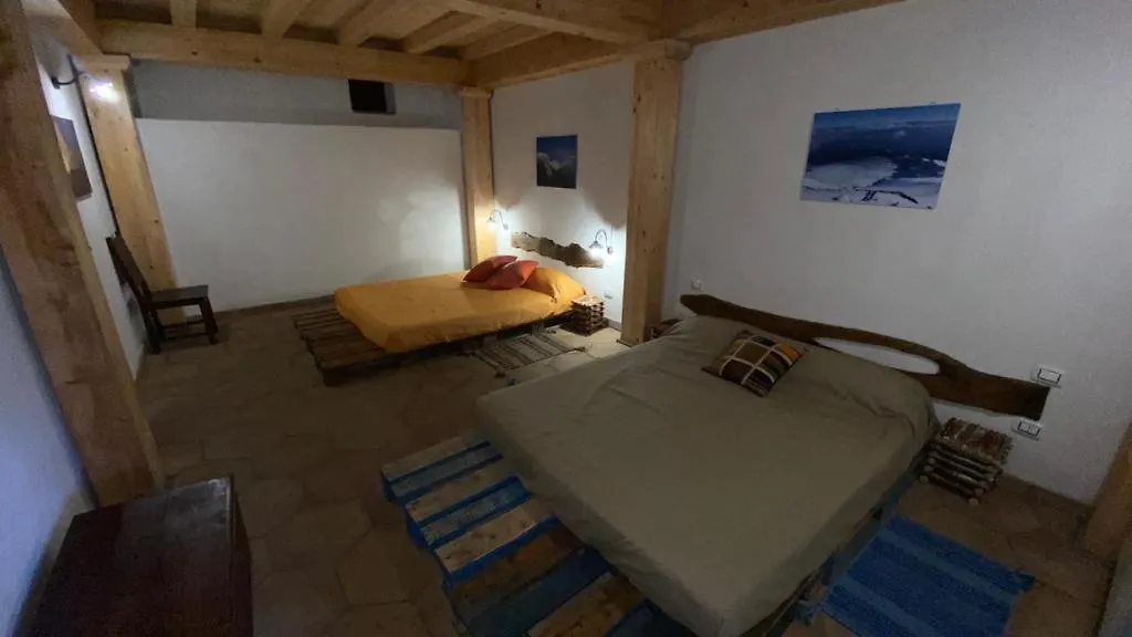 Farm stay Agriturismo La Caraffara Sull' Etna Puntalazzo