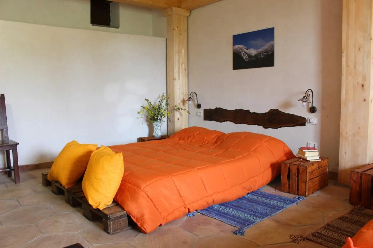 Farm stay Agriturismo La Caraffara Sull' Etna Puntalazzo
